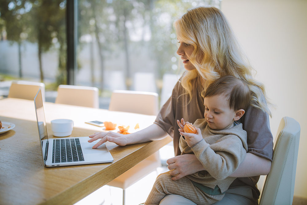 Blonde woman with a Child